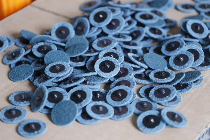 50mm, 75mm Abrasive Ceramic Sanding Discs (VSM)