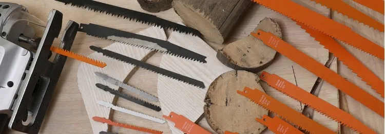 Carbide Tipped Sabre Saw Blades for Cutting Nails in Wood